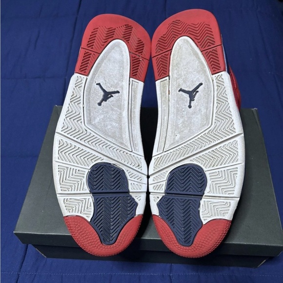 Jordan 4 Retro FIBA 2019 Size 11.5